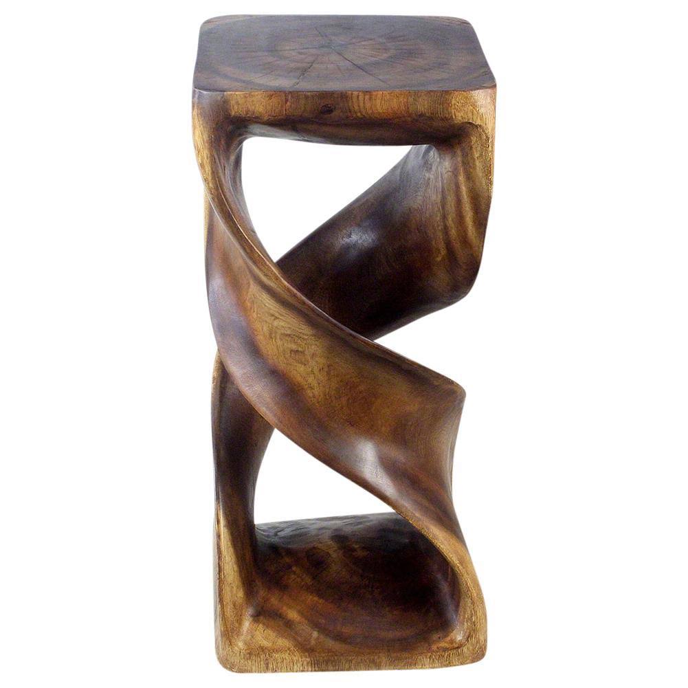 26x22 H Walnut Double Twist Q7392