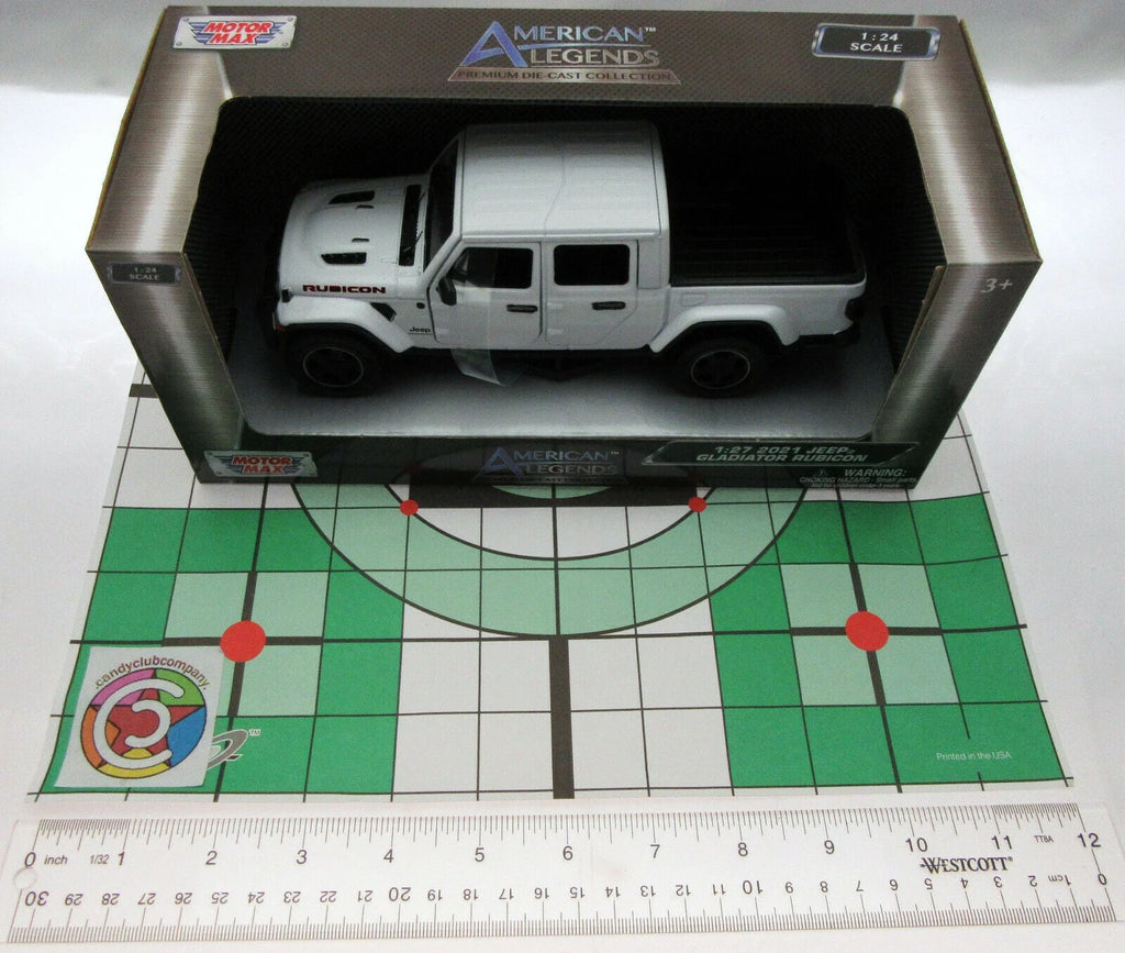 Black 1/24 Diecast Model Car E7138