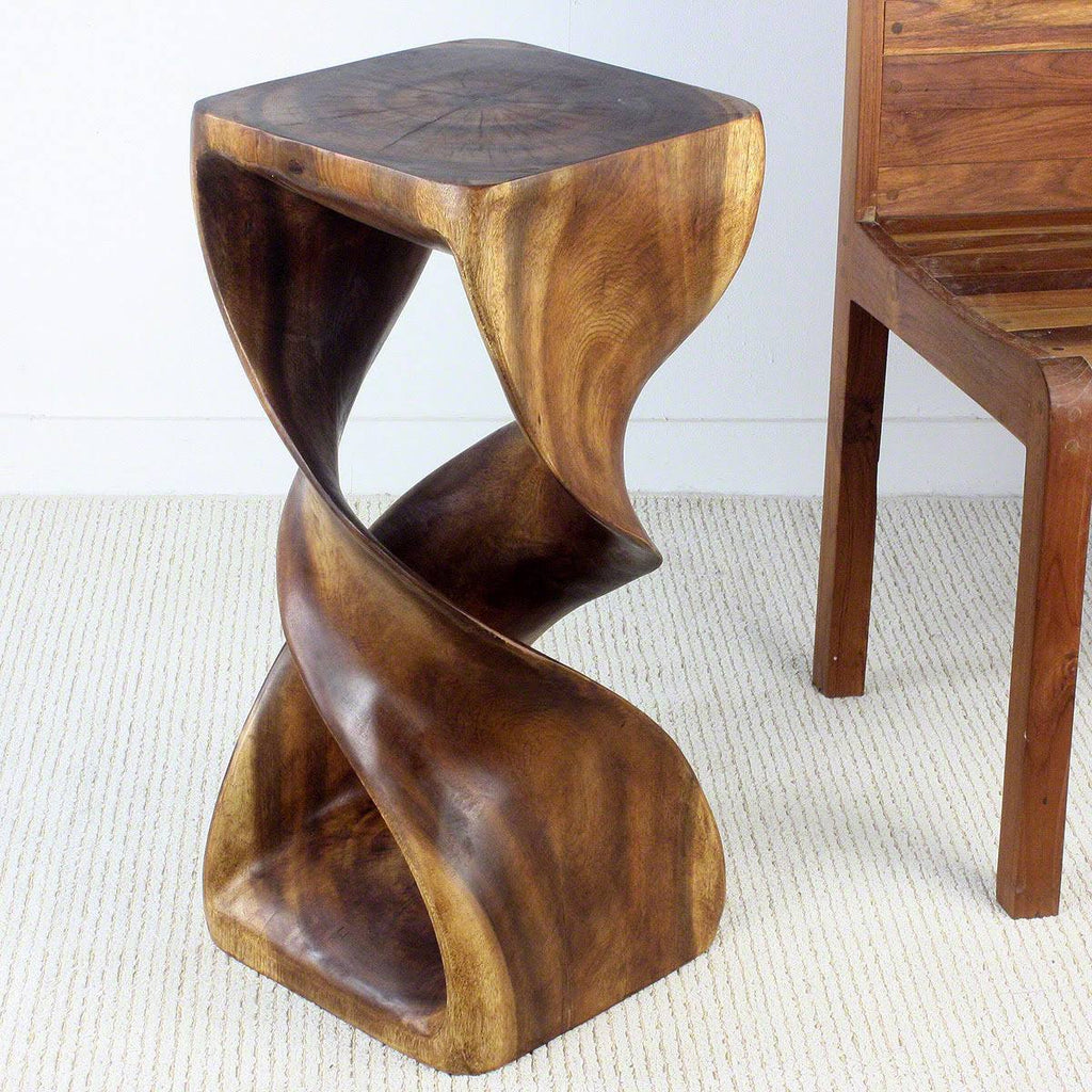 26x22 H Walnut Double Twist Q7392
