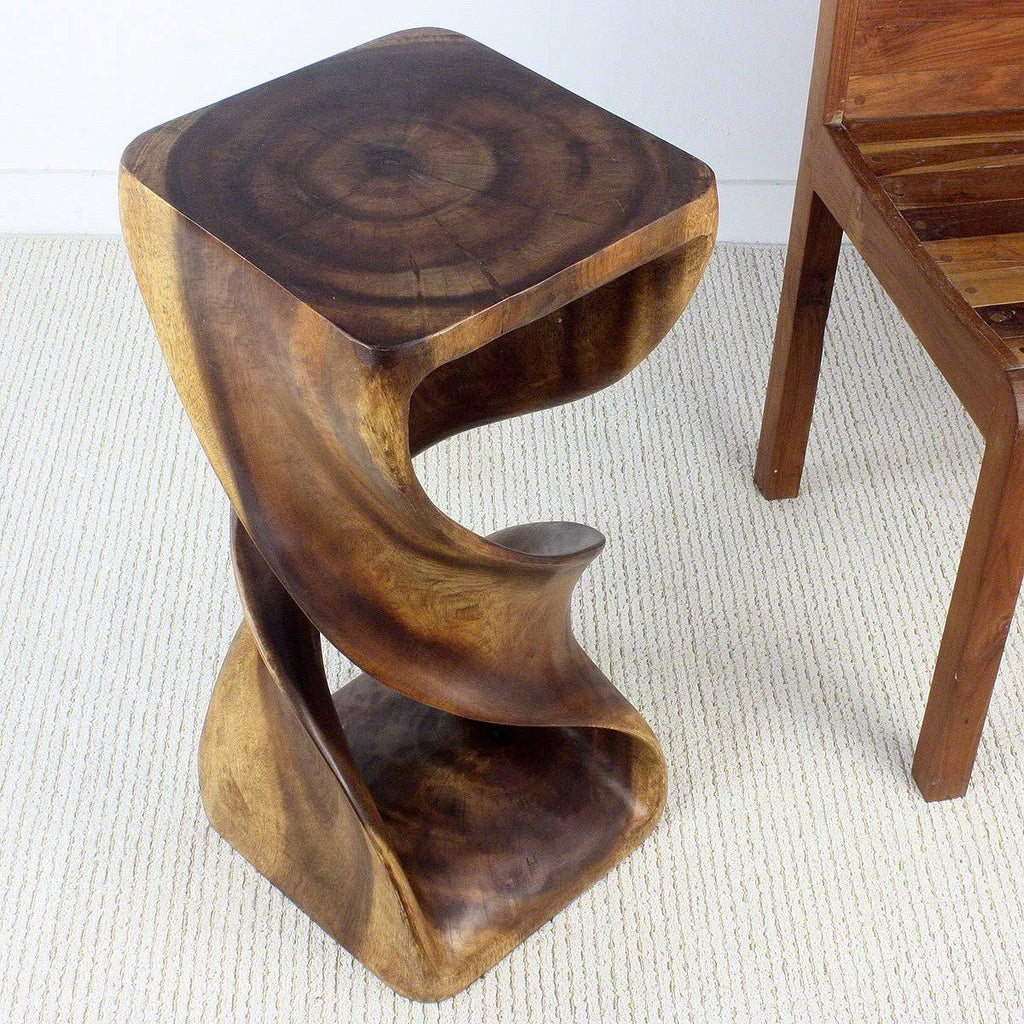 26x22 H Walnut Double Twist Q7392