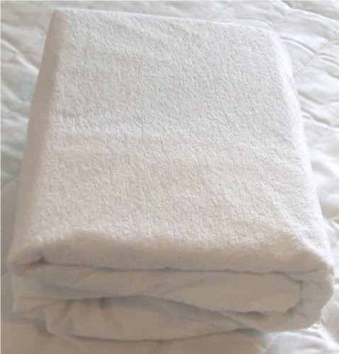 Camper King Dust Mite Proof Waterproof Mattress Cover E714534