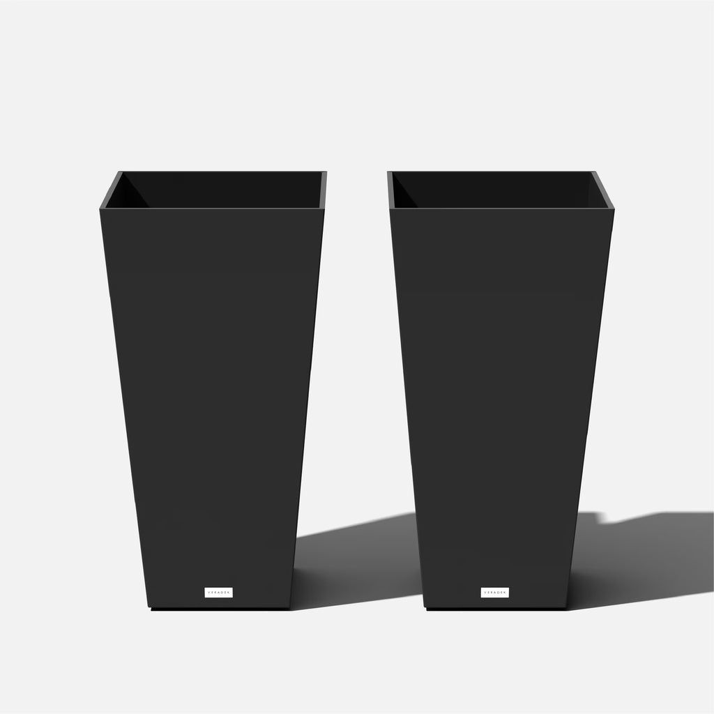 Black Plastic Planter 2-Pack Y834293
