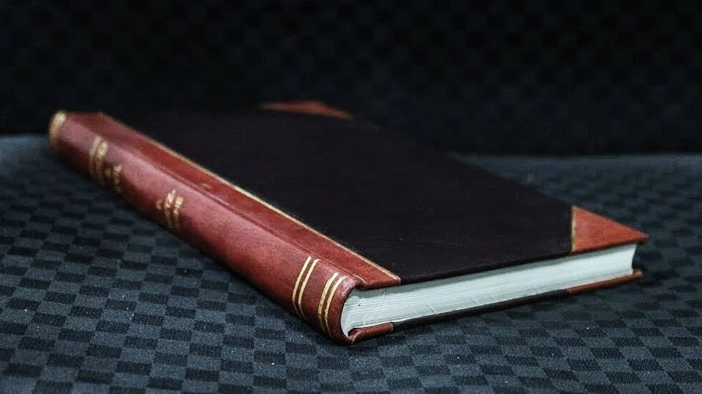 Leatherbound Book V7445