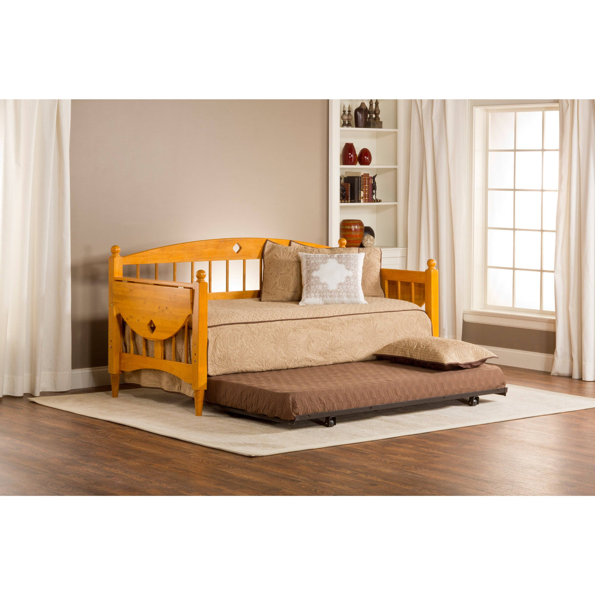 Medium Oak Daybed with Suspension Deck W42033