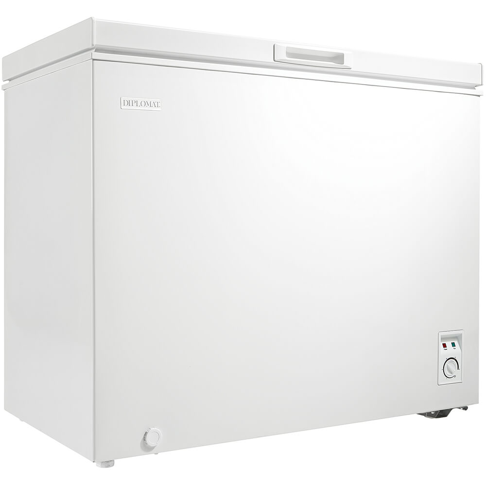 7.0 Cu. Ft. White Chest Freezer Q9699