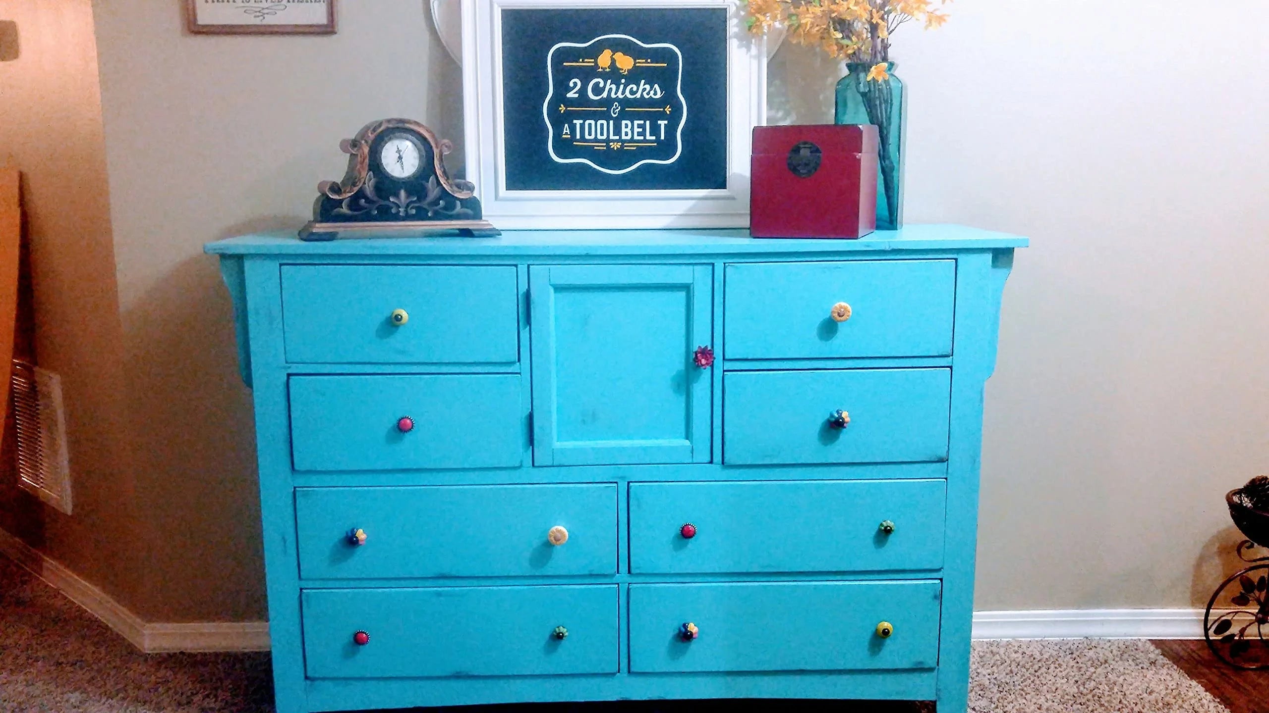 Aqua Bay (Aqua Blue) 16 oz Chalk Style Paint D31207