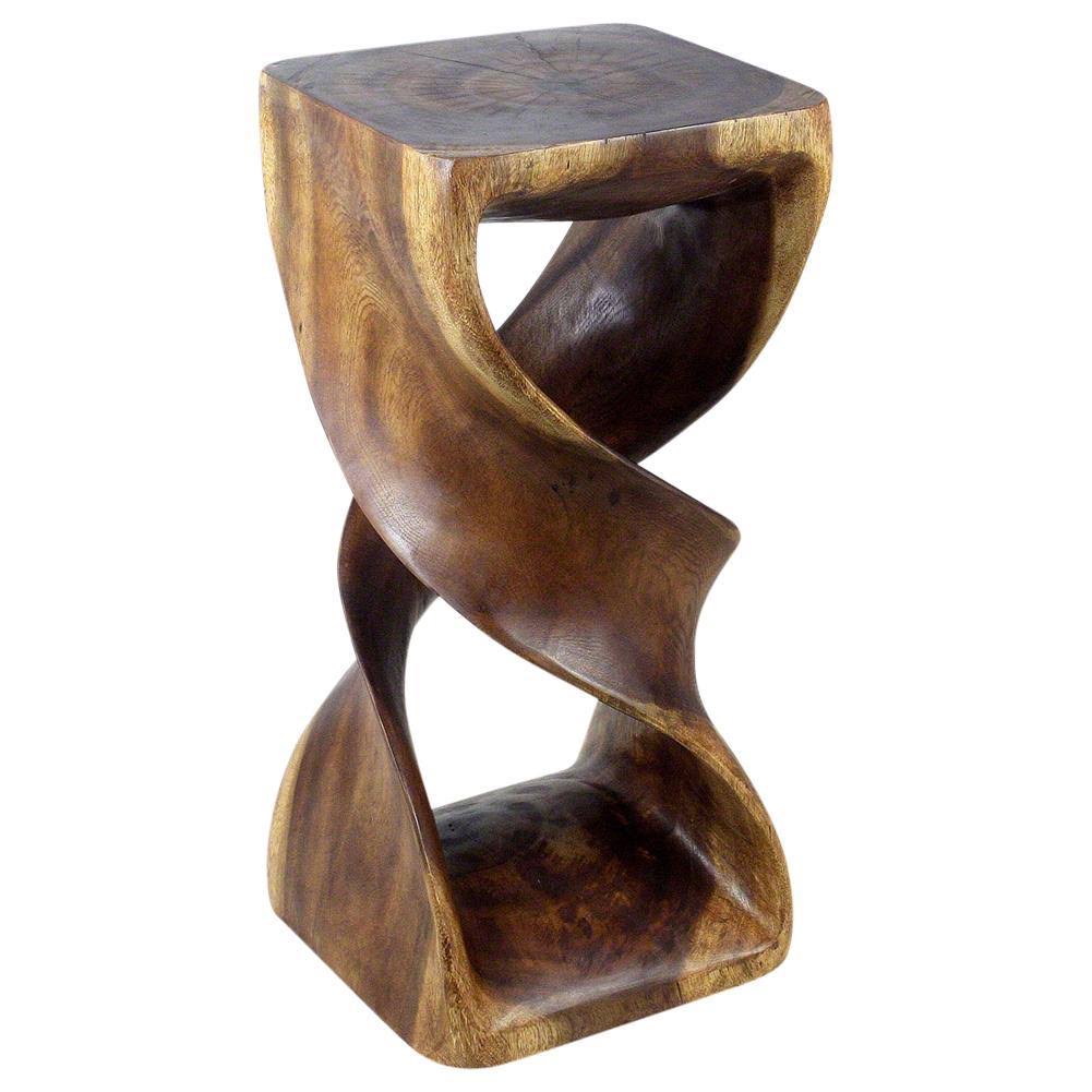 26x22 H Walnut Double Twist Q7392
