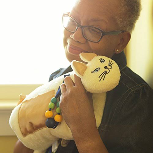 Cream Cat Fidget Comfort Muff V576