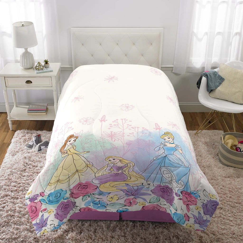 Pink and White Reversible Kids Comforter and Sham Set E171