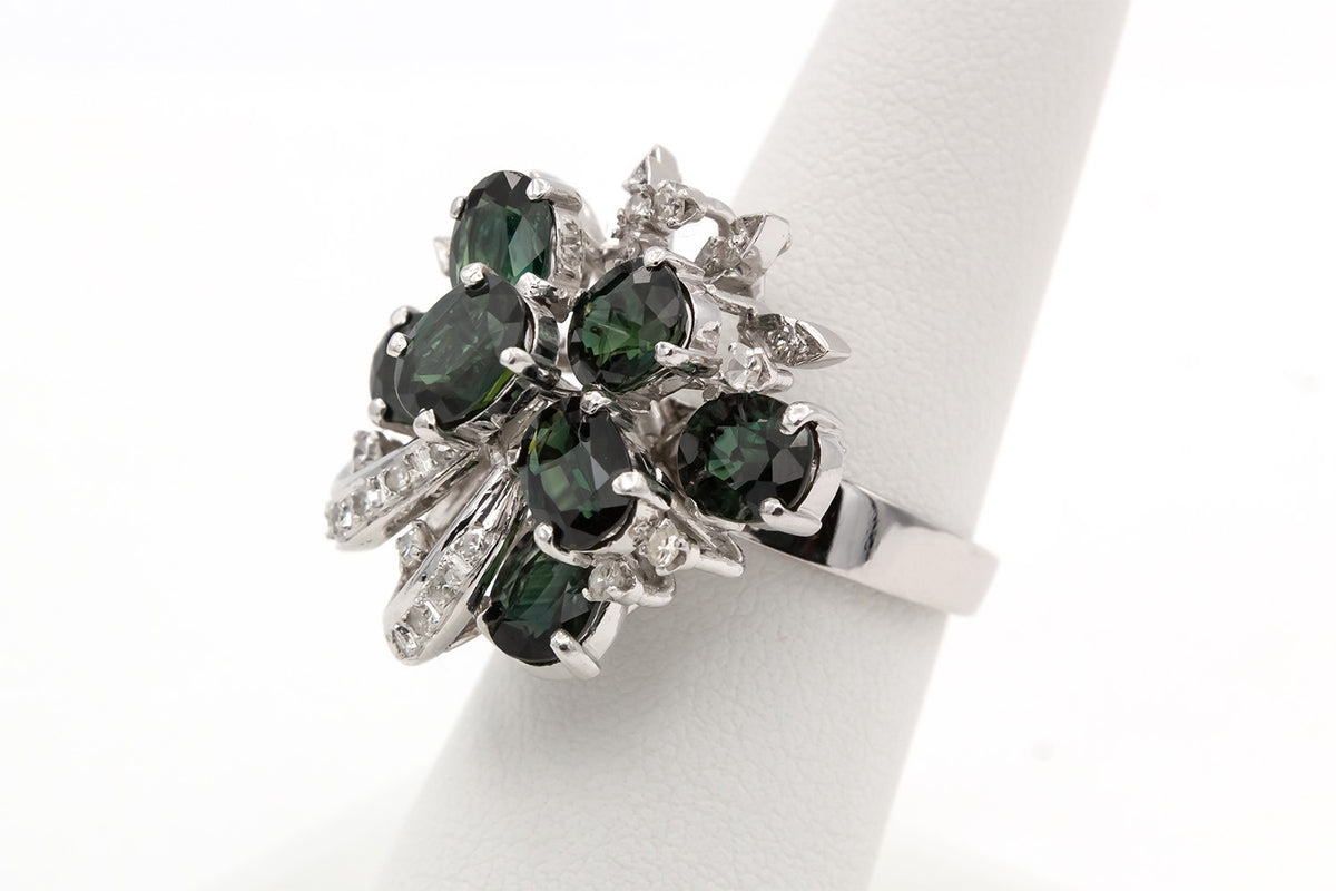 18k White Gold Sapphire Diamond Cluster Ring I226